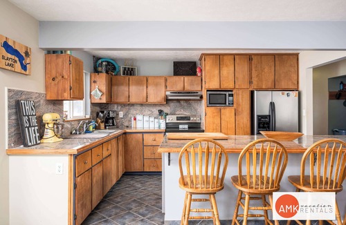 Belding House | Lakefront home Slayton Shores - Great Fishing!