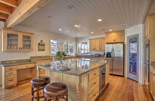 Worley House | Lakefront Home w/Boat Dock in Coeur d'Alene Area!