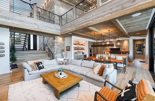 Donnelly House | Lakefront | Hot Tub + Dock + Sauna | Lake Cascade