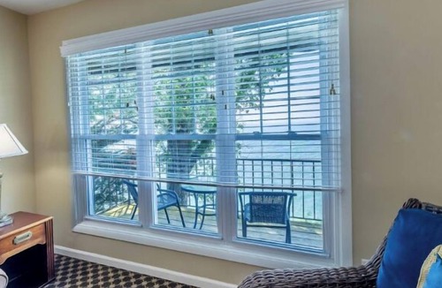 Whitehall Resort | Lakefront king studio with queen sofa sleeper