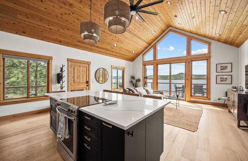 Worley House | Lakefront Moonrise Trail Lodge: 4BR, Private Dock & Stunning Views