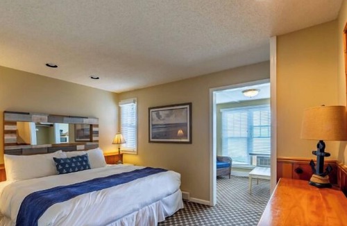 Whitehall Resort | Lakefront Room is great for families