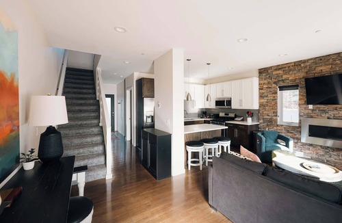 Georgetown House | Lakefront | Trails | Skiing | Views | Georgetown