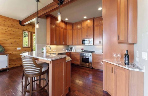 Chelan House | Lakeside retreat with panoramic views