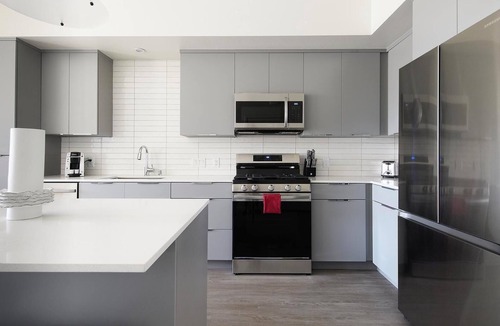 Rhodes Ranch Apartment | Landing | Amazing 2BD, Gym, Rooftop Lounge