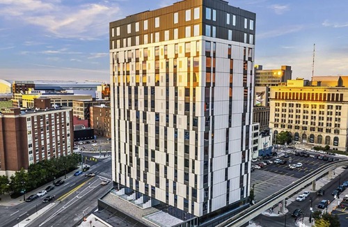 Greektown Historic District Apartment | Landing | Beautiful Studio, Gym, Clubhouse