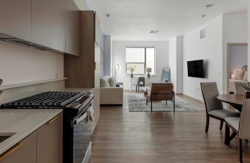 Spring Valley Apartment | Landing | Chic 2BD, Gym, Pool