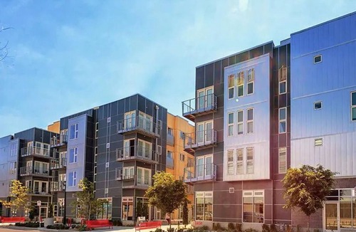 Pearl District Apartment | Landing | Modern Studio, Gym, Courtyard