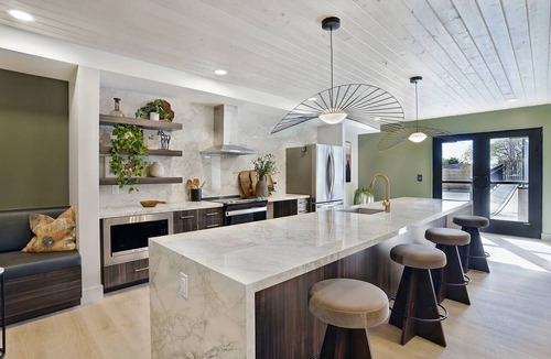 People's Freeway Apartment | Landing | Spectacular 1BD, Gym, Pool
