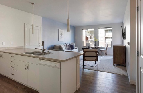 Smokey Point Apartment | Landing | Stylish 1BD, Pool, Clubhouse