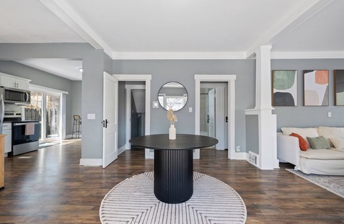 Morton Meadows House | Large BDRM W/private Nook Near UNMC/Blackstone - Shared House