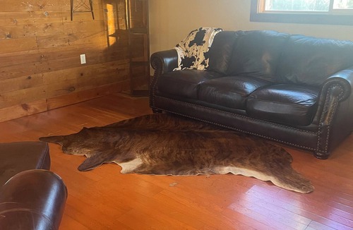 Walla Walla House | Lasater Ranch Bunkhouse- close to town & wineries!