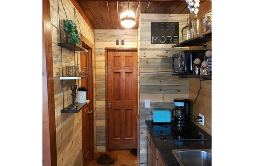 Bancroft Cabin | Lava Hot Springs Country Retreat - Sleeps 4+