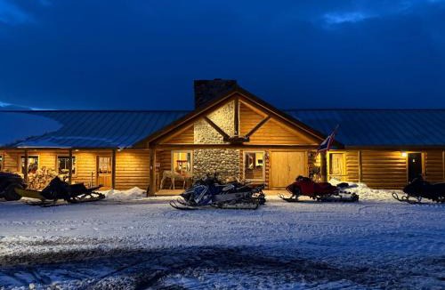 Dubois Cabin | Lava Mountain Lodge