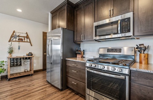 Dover Bay Condo | Lazy Bear Lodge - 3 Bedroom 2 Bath Bayside Condo