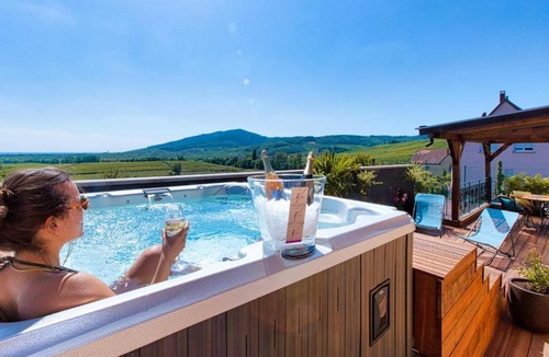 Itterswiller Apartment | Le Panoramic Spa View 4 pers