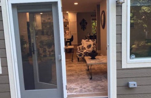 Decorah House | Leonard’s peaceful place