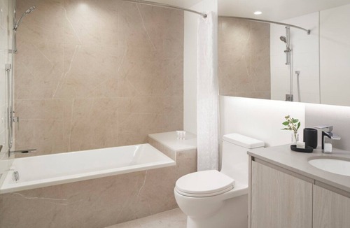 South Lake Union Hotel | Level Seattle- Executive Two Bedroom Suite plus Office