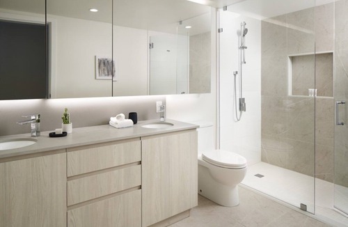South Lake Union Hotel | Level Seattle- Two Bedroom Sky Suite