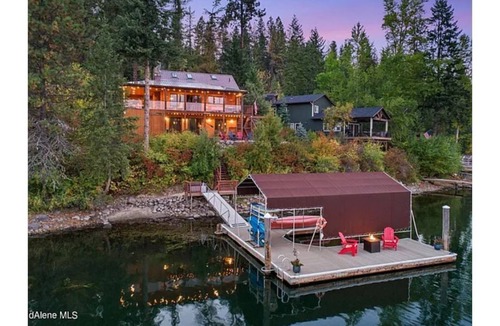 Hayden Lake House | Life Of Reilly