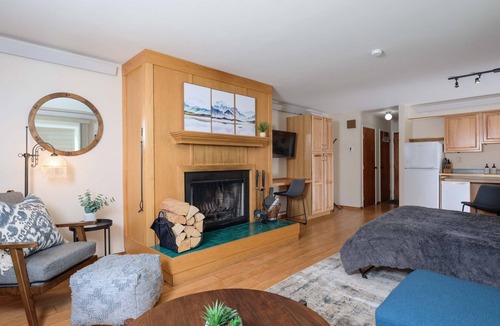 Big Sky Apartment | Little Montana Retreat-Big Sky Resort