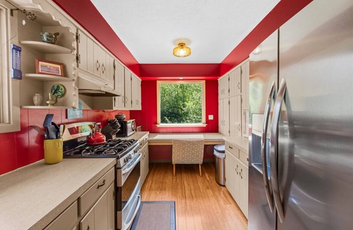 Sandpoint House | Little Sand Creek Chalet w/Hot Tub