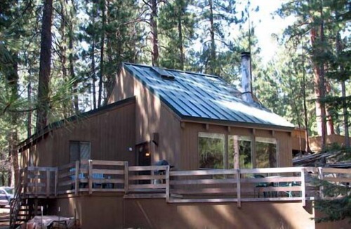 Black Butte Ranch Cabin | Located in private cul-de-sac with meadow. Rare opportunity. 3 nt min in summer