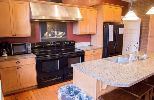 Albion Apartment | Lodge: 15 bedrooms, Sleeps 70, Pool, Hot Tub, Skiing, 5 acres of Park Space!