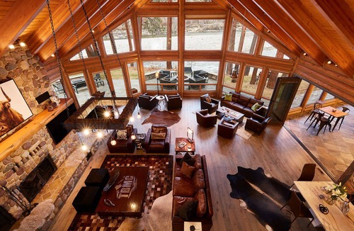 Grantsdale Cabin | Lodge at The Bitterroot Mile Club