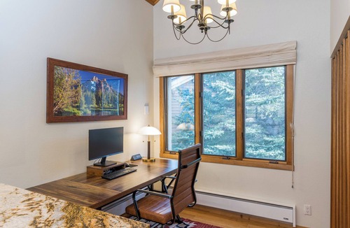 Elkhorn Village House | Loft Area! Golf Course Views! Shuffleboard Table! Hot Tub Access!