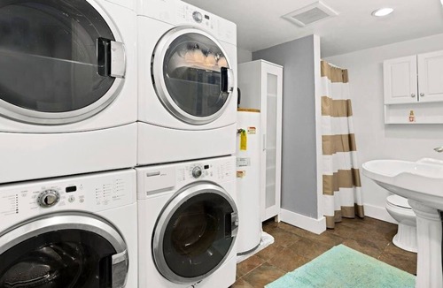 Mid-Beacon Hill Apartment | Loftium | Dreamy Suite w/ Amazing Bath Near VA Hospital!