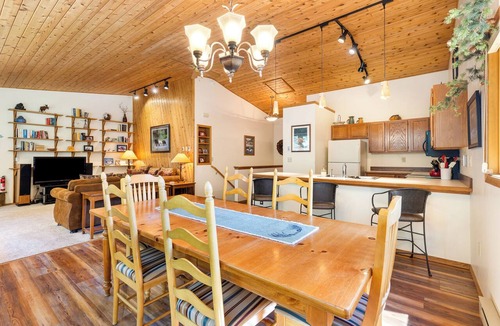Big Sky Condo | Lone Pine Retreat | Big Sky | Pet Friendly!