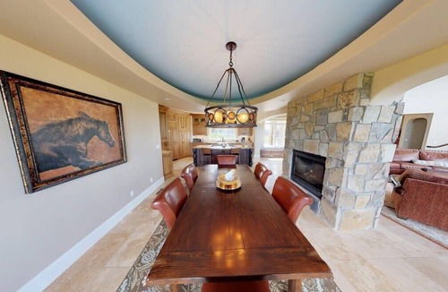 Harrison House | Lookout Peak: Lake & Mountain Views, Hot Tub!