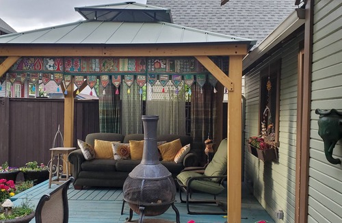 Manito Apartment | Lovely One Bedroom in Fun Neighborhood Close to Downtown