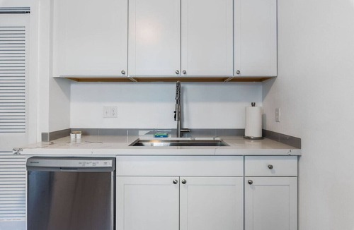 Hilltop Apartment | Lovely Remodeled 1BR in DT Tacoma - 6