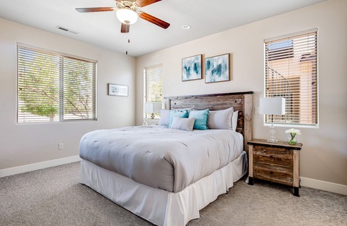 Santa Clara House | Lovely Retreat with Snow Canyon Views, Shared Pools, Private Hot Tub, AC, WiFi