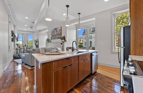 Mount Auburn Apartment | Lux 1BR | Views & Design | Located near ALL