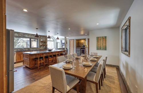 Big Sky Ski Chalet | Luxe Mountain Home ~ Lone Peak Views ~ Hot Tub