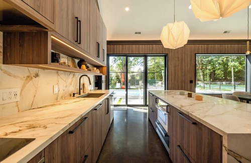New Buffalo House | Luxurious New Buffalo Rental Has It All!