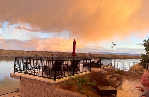 Bullhead City House | Luxurious Riverfront Home W/Private Beach & Waterfront Bar/HEATED POOL