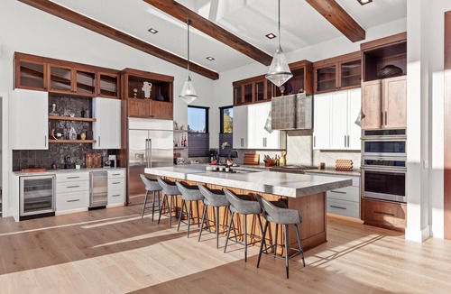 Coeur d'Alene House | Luxurious waterfront estate on the Spokane River just minutes from CDA Lake