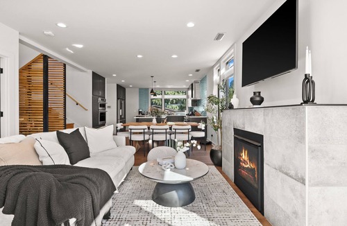 West End House | Luxury 3 Bed/3 Bath NEW Home in Ruston