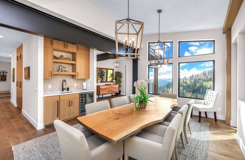Powder Mountain House | Luxury 5-Bedroom Home at Powder Mountain – Hot Tub, Stunning Views, & More