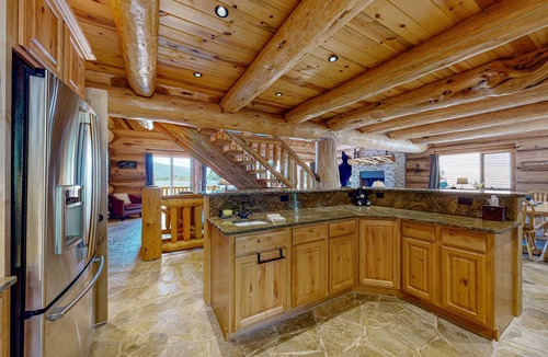 Tamarack Resort Cabin | Luxury Cascade Lakefront Lodge | Private Dock
