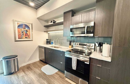 Rio Grande Condo | Luxury Central City Escape