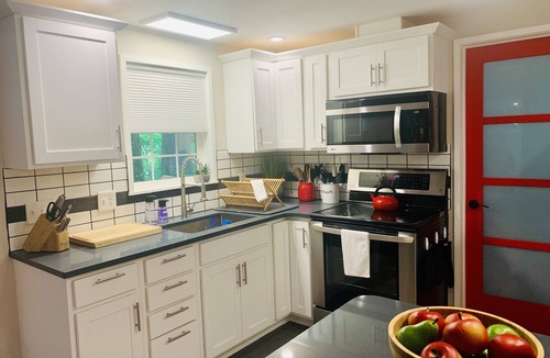 Enumclaw Cottage | Luxury Cottage in the Woods with Movie Theater! :)