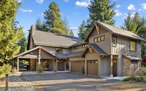 Cle Elum House | Luxury Family Home, Suncadia Pool Access