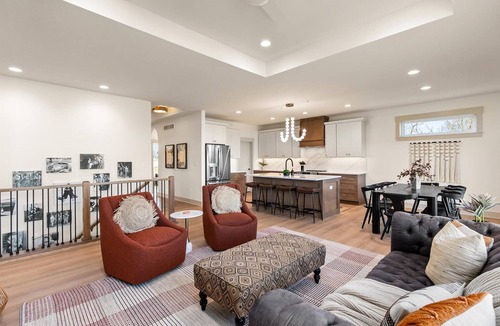 Altoona House | Luxury Family Retreat with Pickleball, Putting Green, Hot Tub & More!