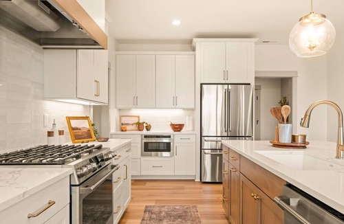 Tri-Cities House | Luxury Family Retreat in Pasco | Sleeps 11
