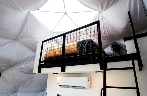 Cedar Bluff Resort | Luxury Geodesic Dome: Hot Tub & Lake Views